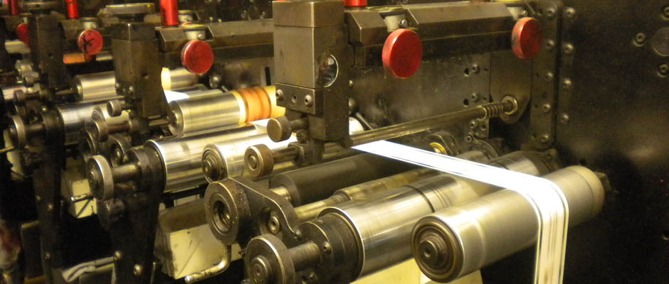 http://aklabels.com/wp-content/uploads/2011/03/machinepic1.jpg
